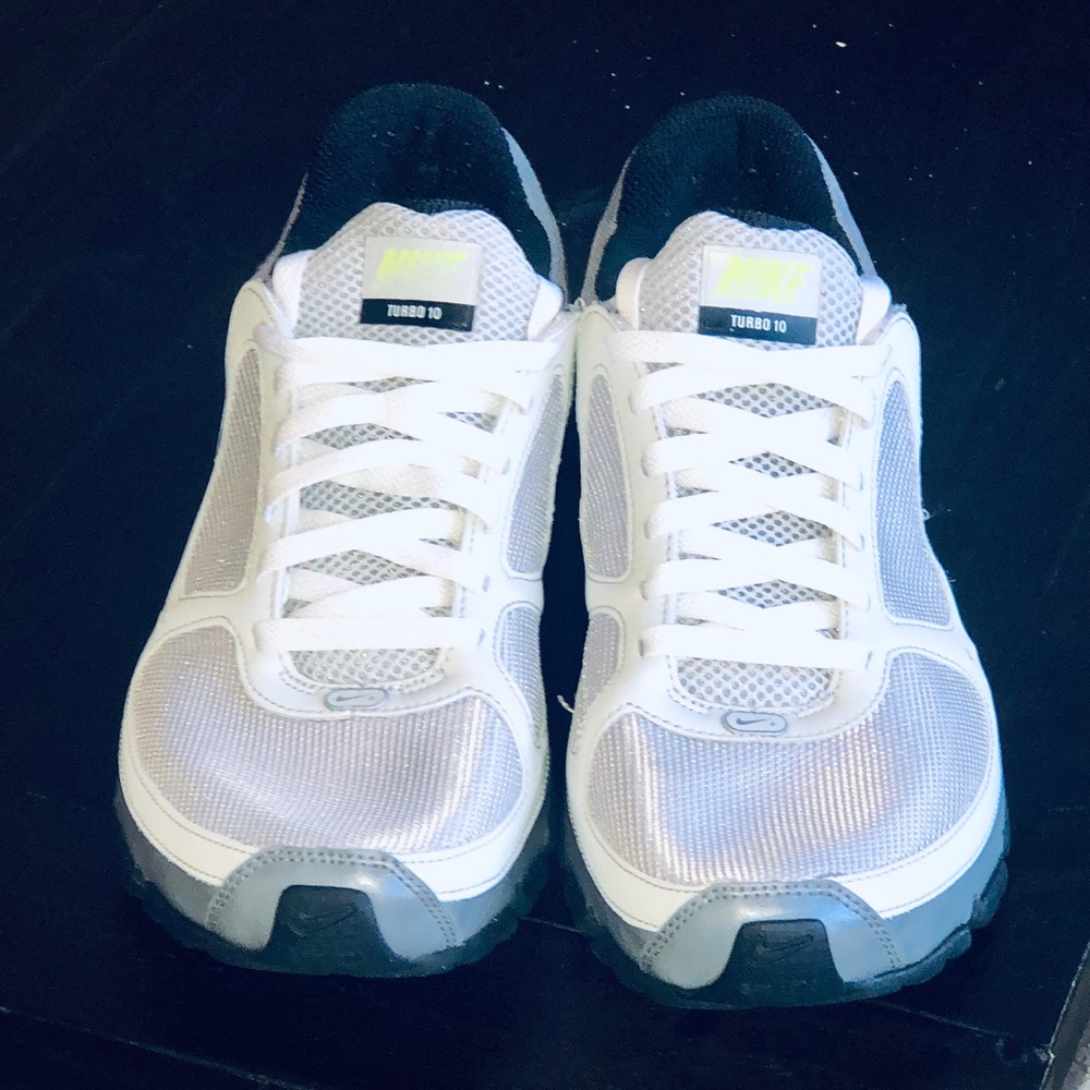 Nike Shox Turbo + 10 Running Shoes for Men